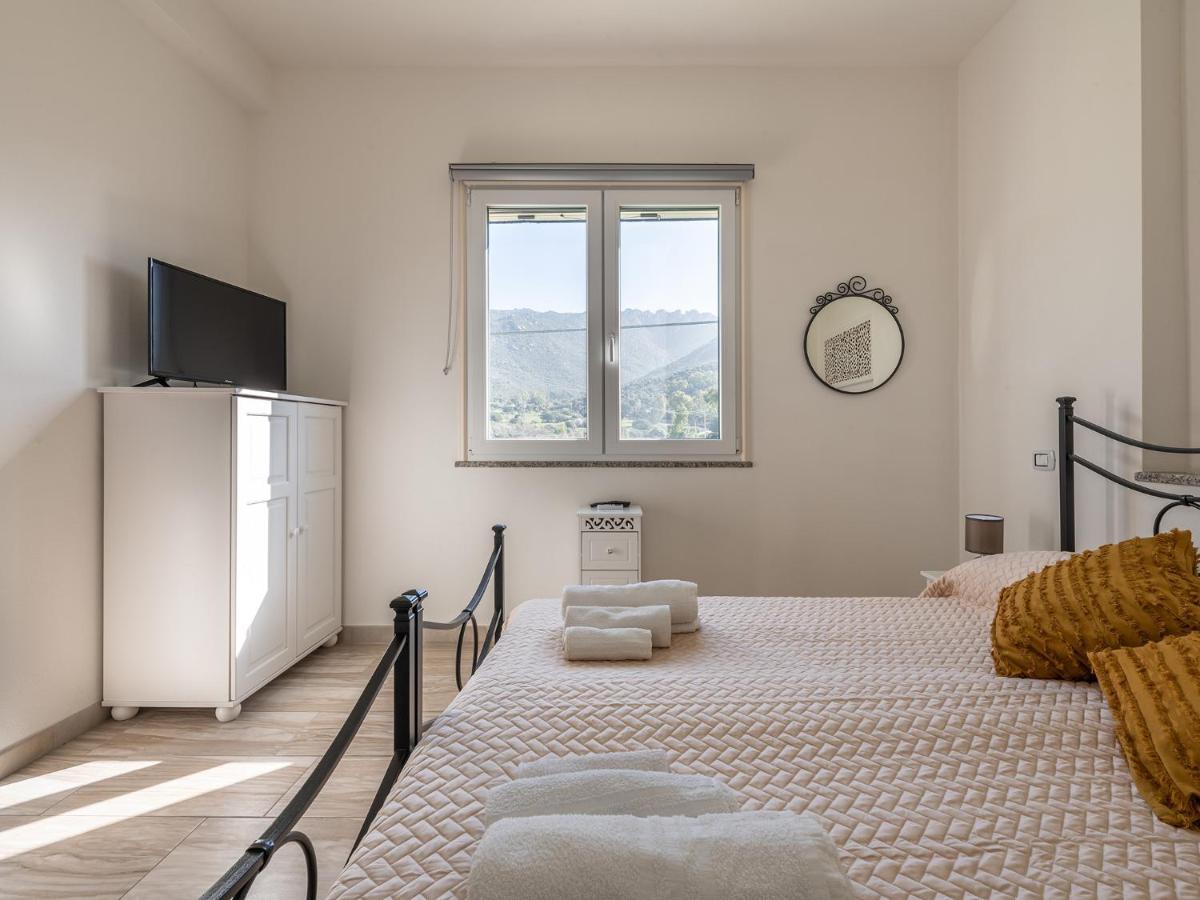 Villa Chiara Solanas Solanas  Eksteriør bilde
